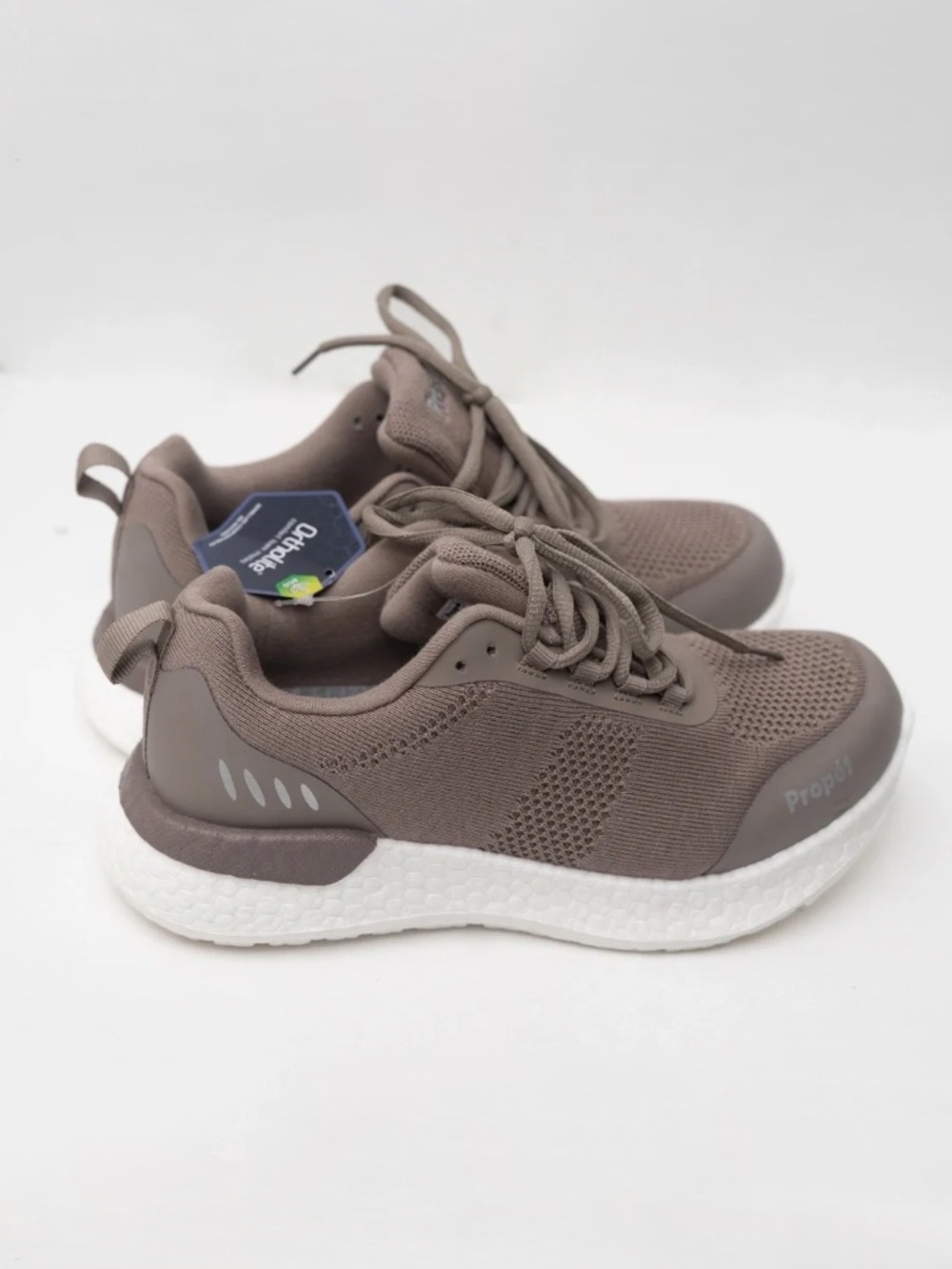 Propet - B10 Usher Sneaker